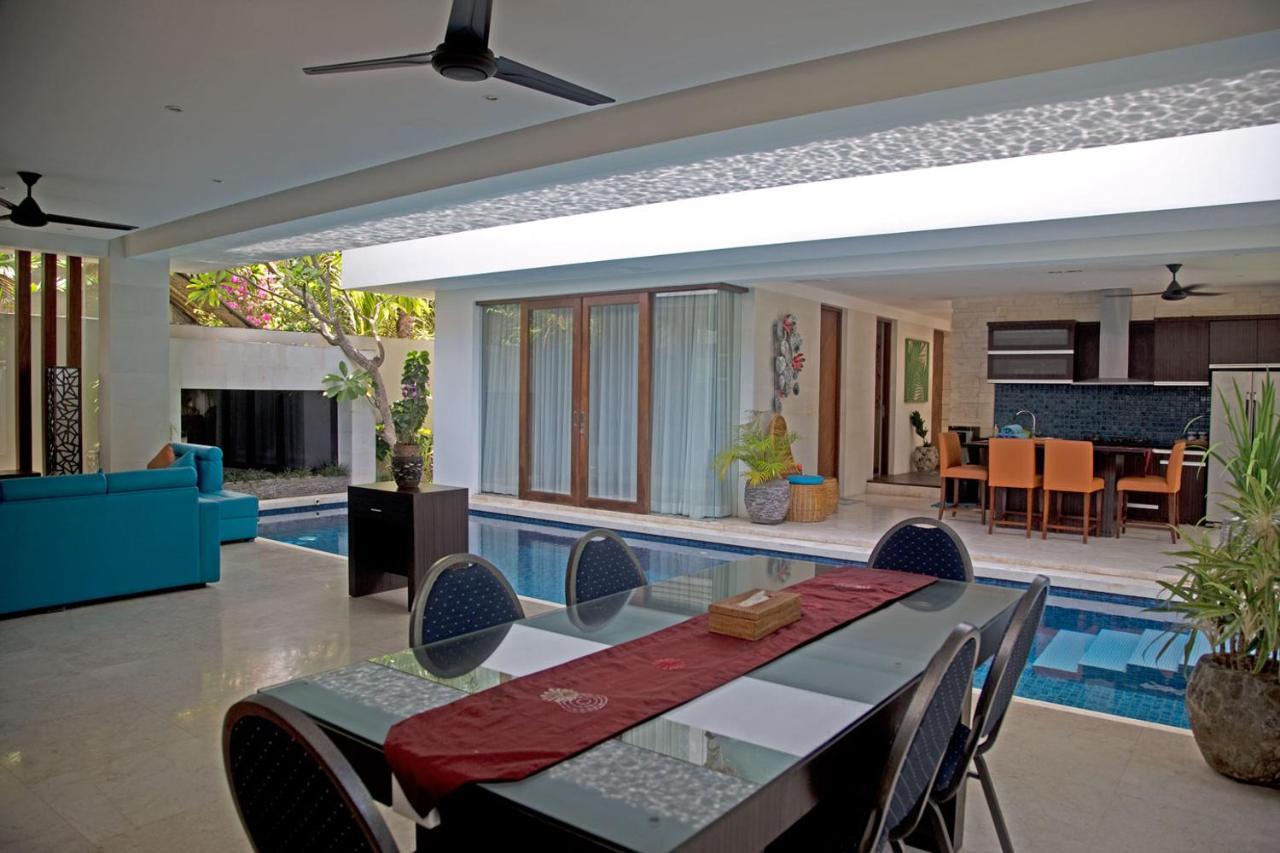 Indi Villas - The Bhadra Villa Seminyak  Bagian luar foto
